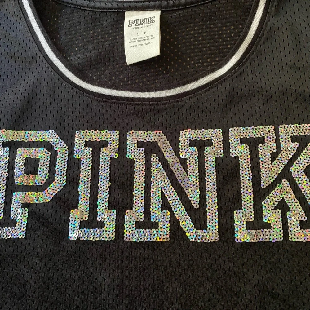 Victoria’s Secret Pink Cropped T-shirt NWOT - Picture 2 of 8